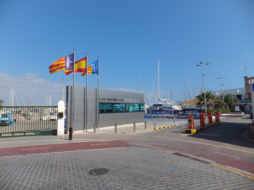 Club Marítimo San Antonio de la Playa