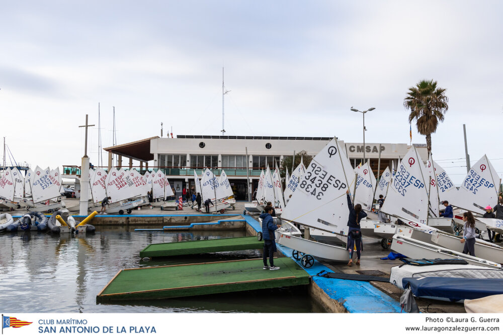 Club Marítimo San Antonio de la Playa